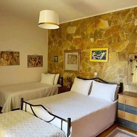 Villa Anasandra - 3 Bedroom Villa Kompitsion Экстерьер фото