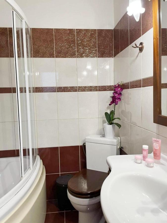 Villa Anasandra - 3 Bedroom Villa Kompitsion Экстерьер фото